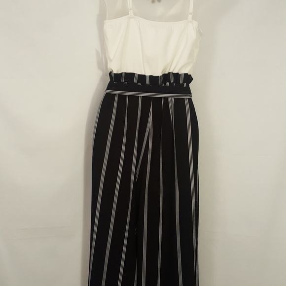 Women's Jump Suit white and black & White stripe - Picture 7 of 8